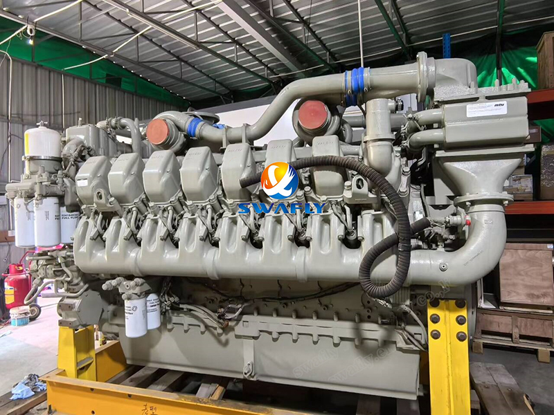 मोठ्या खाण ट्रकसाठी इंजिनची आवश्यकता आहे? पुढे बघा ना.